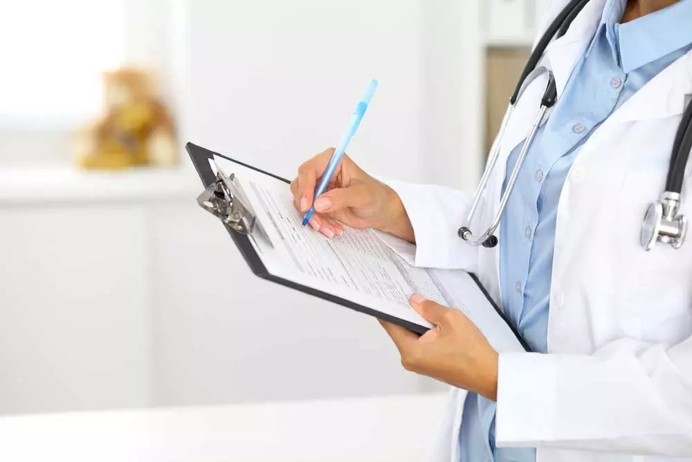 Virtual Health Care Assistant in Chemotherapy Support