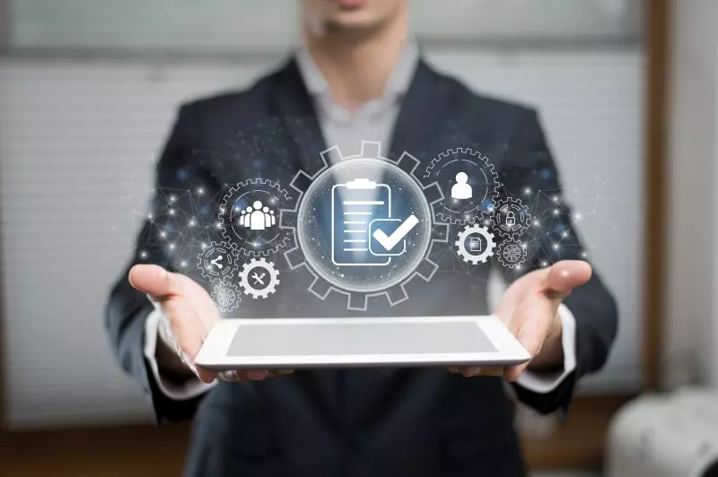 Legacy Application Modernization: A Complete Enterprise Guide