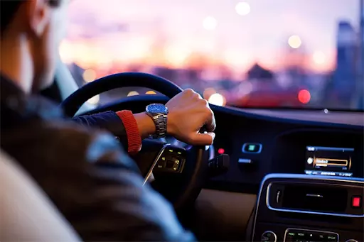 Reliable Minicabs in London: Ensuring Safe and Punctual Journeys