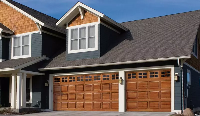 Wooden Garage Doors Birmingham Alabama: A Complete Homeowner’s Guide