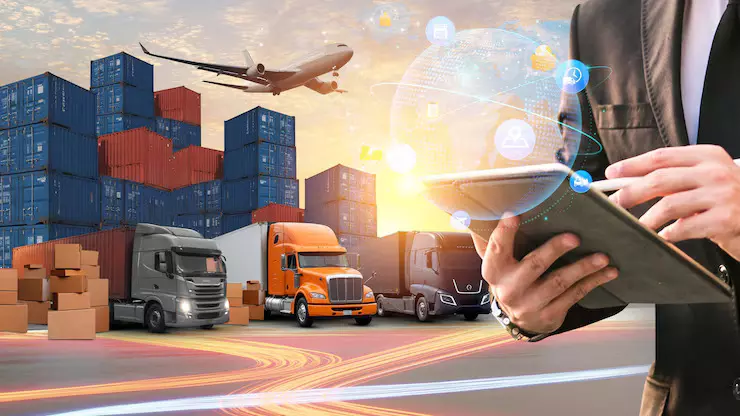 Why Is Digitalization a Core Focus in Modern Logistics Management Courses?