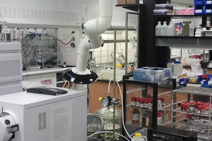 Top Lab Facilities & Cosmetic Procedures in Dallas