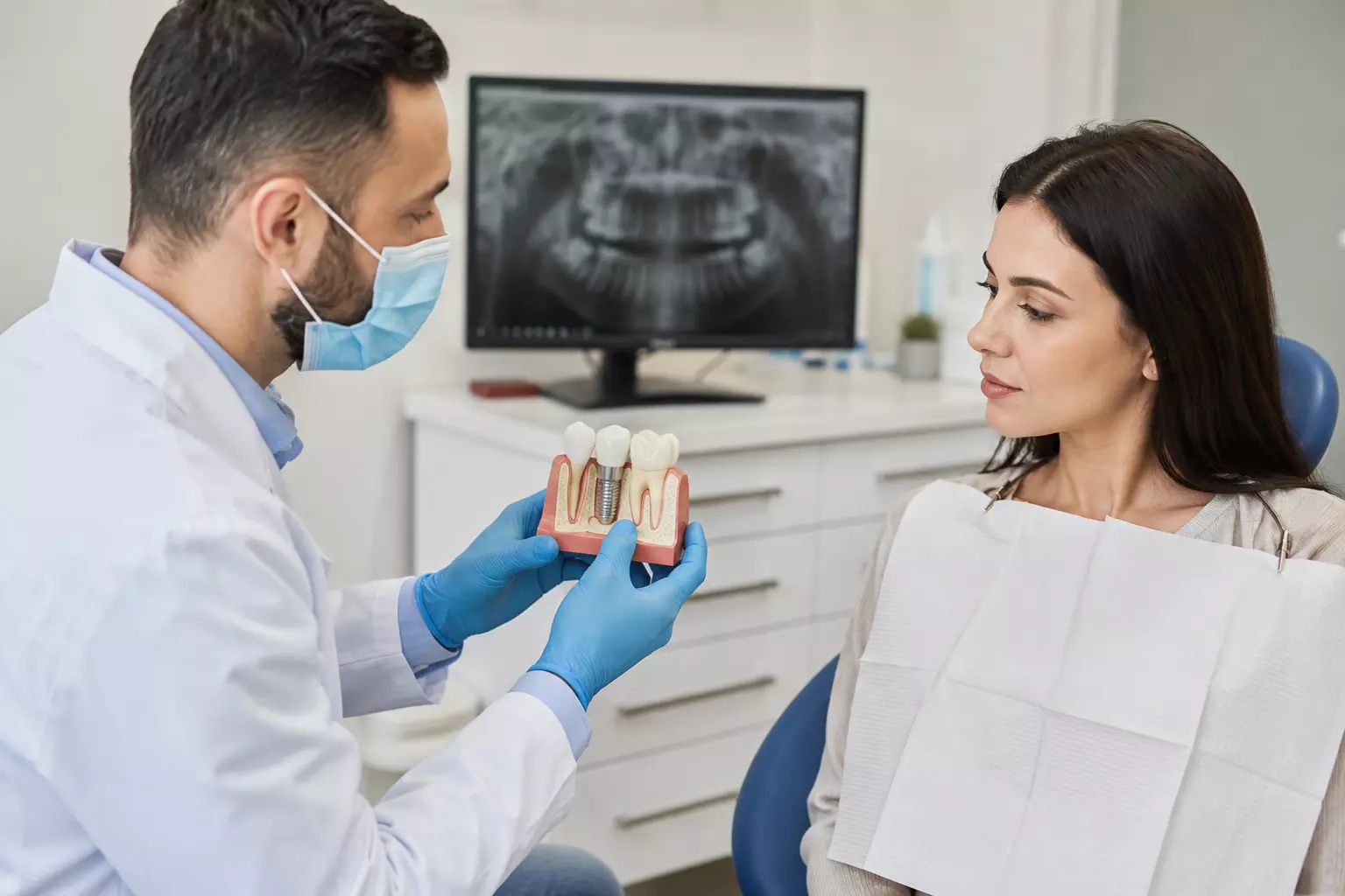 When Are Emergency Dental Implants the Right Choice?