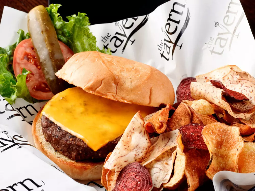 Why does Hot Food Lose Flavor Without Proper Wrapping?