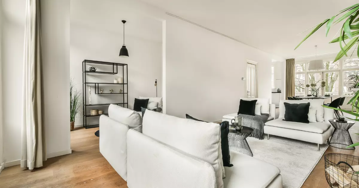 Living Room Glow-Up: Must-Have Furniture Pieces