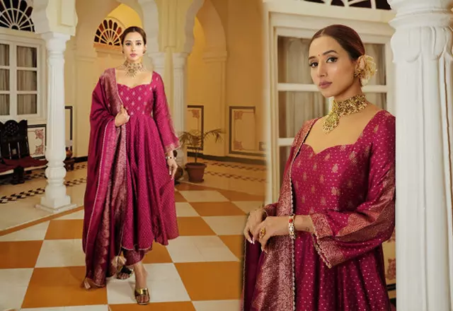 How to Create Timeless Looks with Ethnic Wear