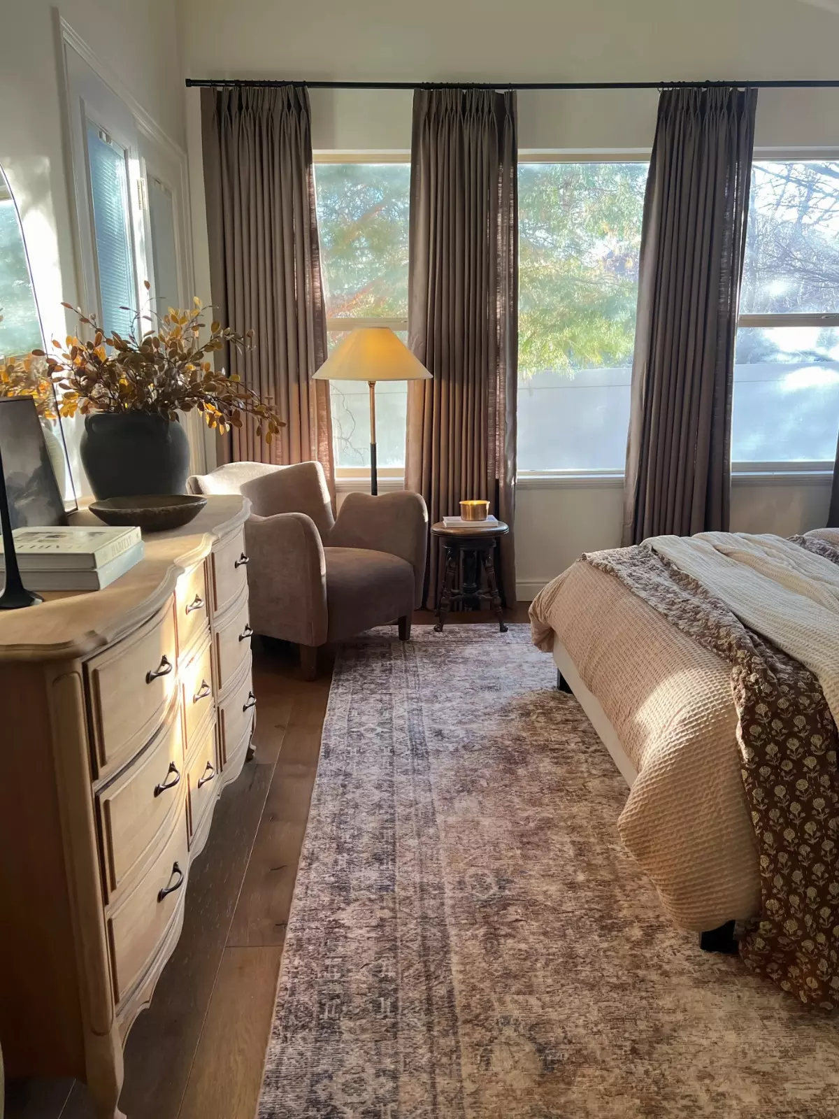 Why Roman Shades Are the Secret to Effortless Home Elegance