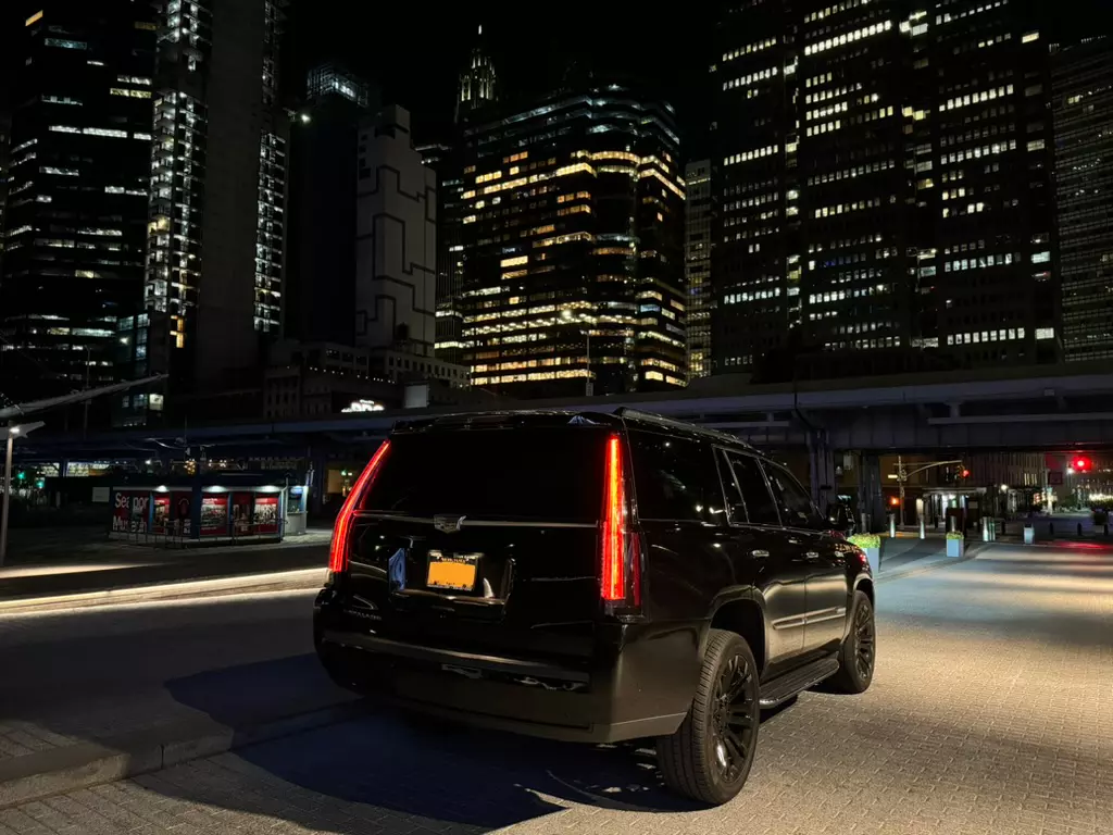 Top Reasons to Choose NY Premier Rides for Airport Transfers