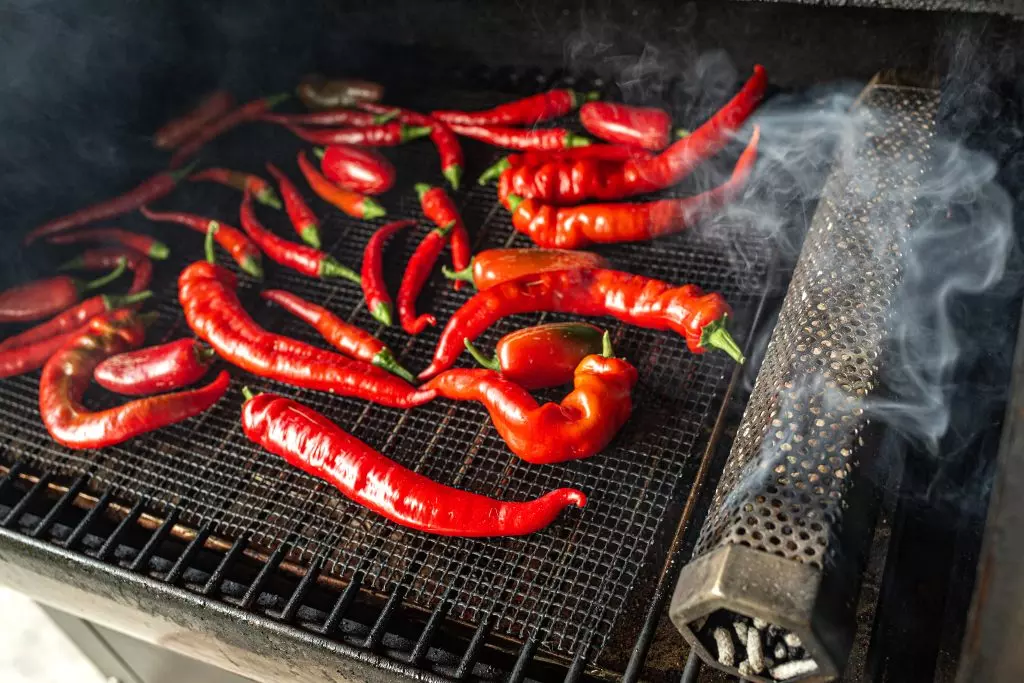 What Does Chili Powder Do for Smoking Meat?