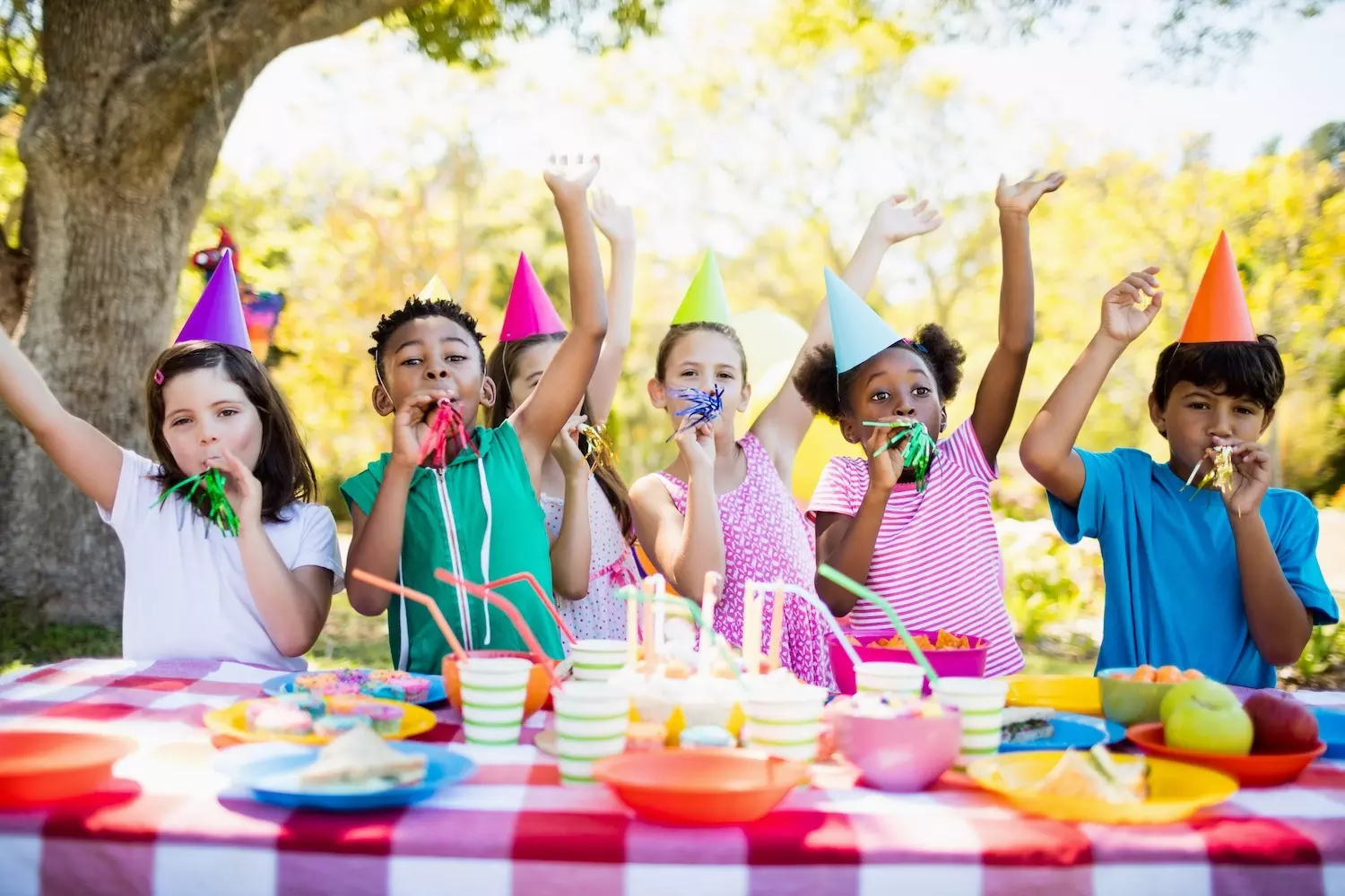 Setting Up an Indoor Party Space for Kids