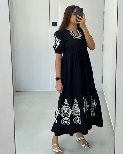 Best Long Dresses for Women to Shine in Style