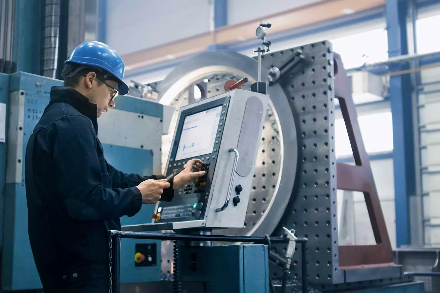 How Coordinate Measuring Machine Software Improves Accuracy in Manufacturing
