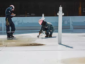 Why Professional Roofing Services and Flat Roof Repairs Are Essential for Nashville Businesses