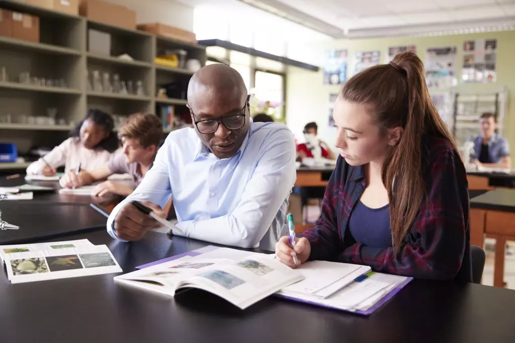 Unlocking the Secrets to Writing Outstanding University Assignments