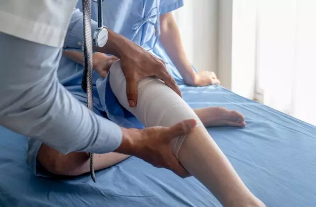 Top Orthopedic Treatments Offered at Ginni Devi Hospital, Jaipur