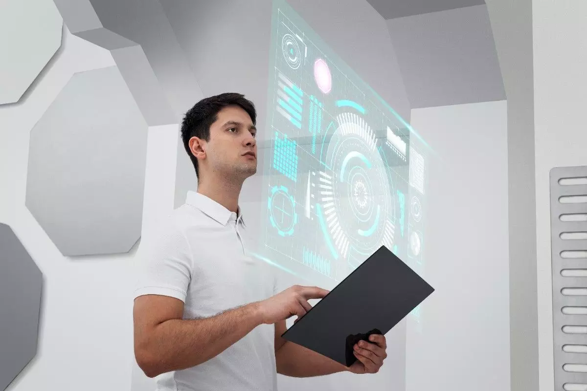 When a Virtual Assistant Remembers Previous Purchases and Preferences?