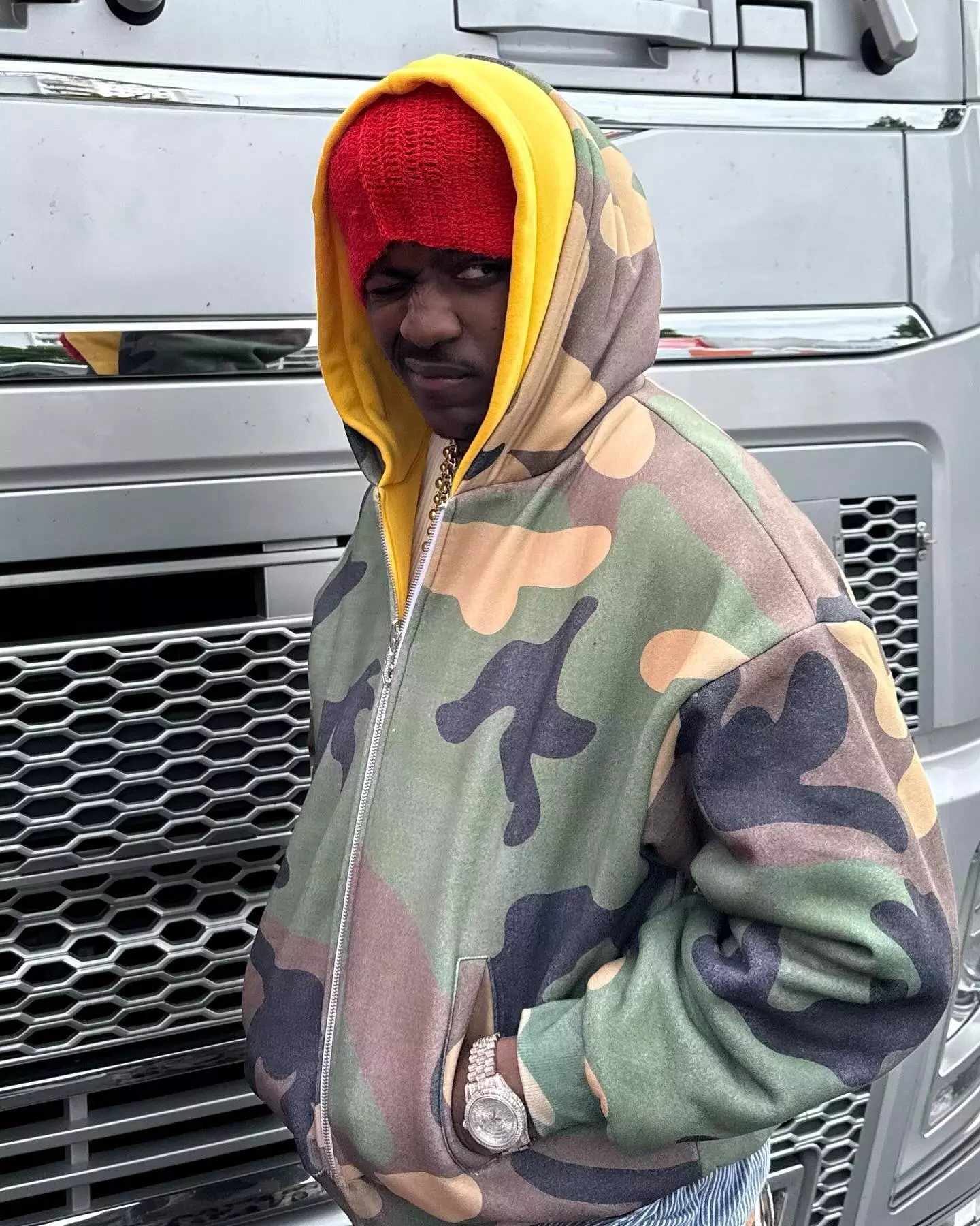 Deputy Department Tracksuit – Redefining Modern Comfort, Style, and Urban Expression