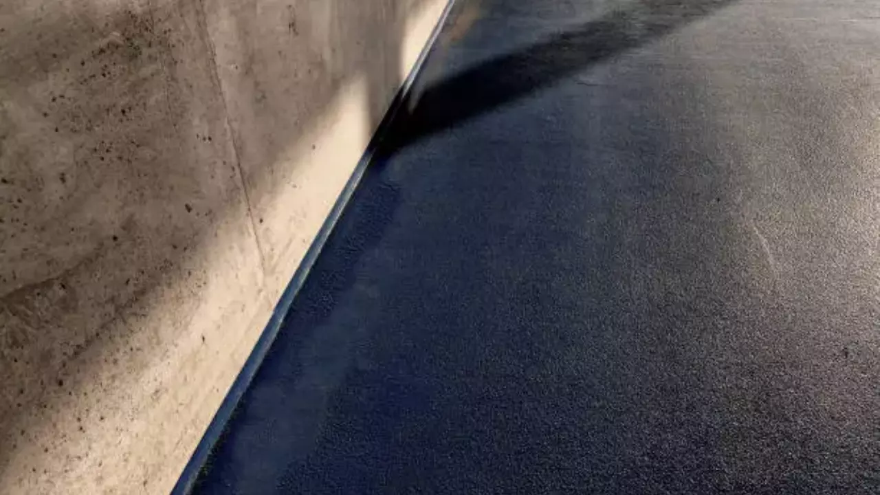 How to Pick the Right Floor for Harsh Workspaces