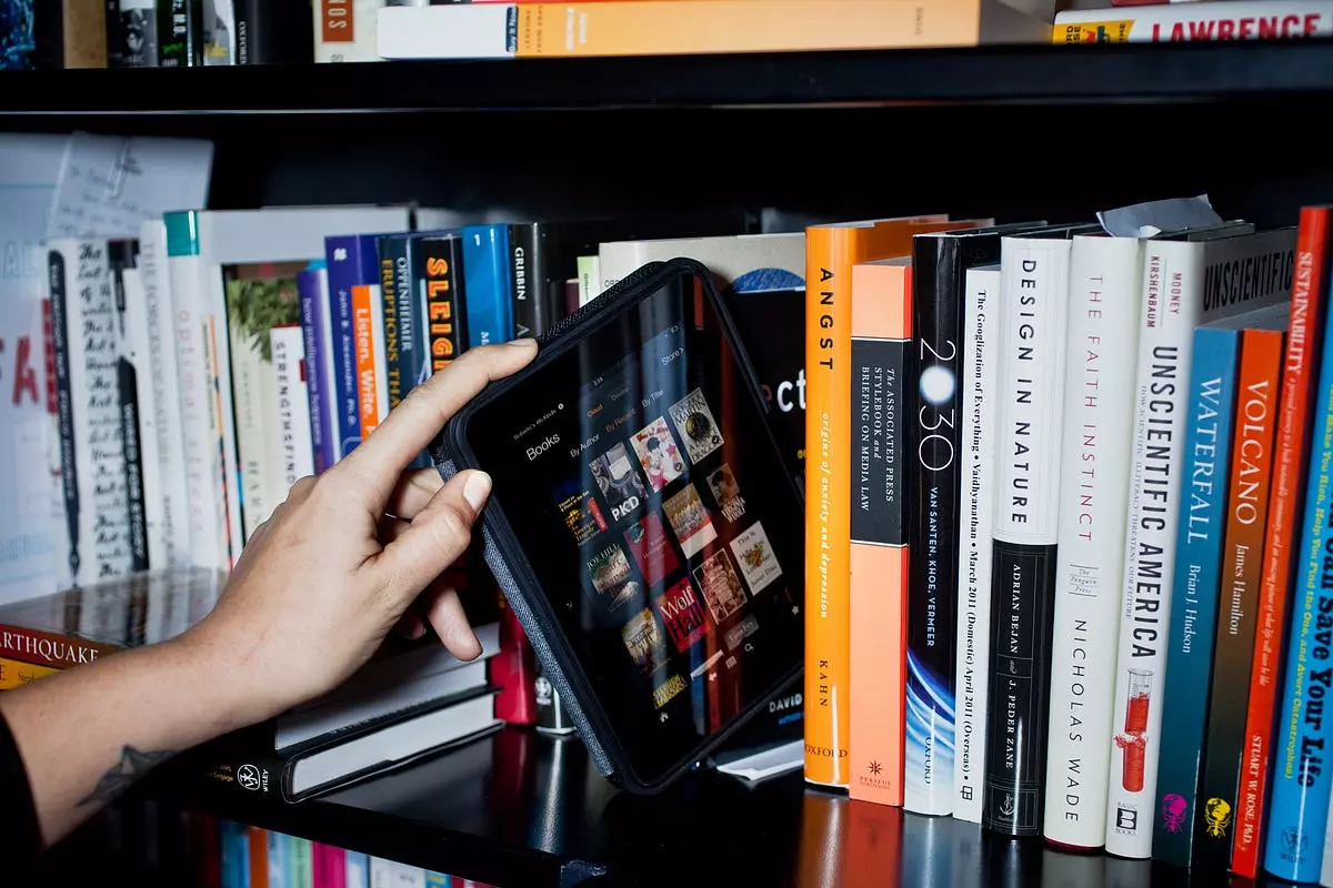 How to Choose the Right UK Book Publishers for Your Manuscript