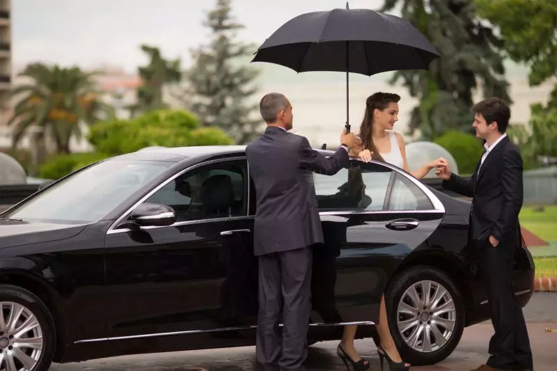 Safe & Reliable UK Seaport and City Transfers | London Private Hire Cars