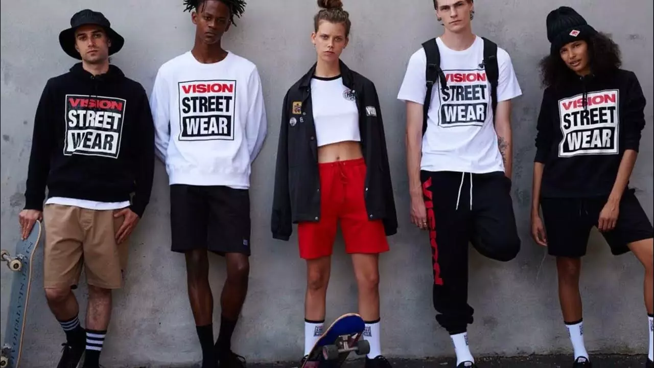 How Custom Apparel Manufacturers Help Startups Launch Clothing Brands